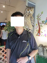 20150731_月島・フクロウのみせ12でかいの肩のせ - コピー.JPG