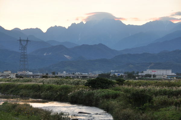 月と金星と剱岳