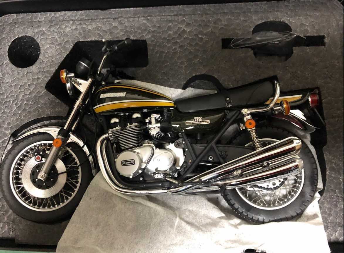 バイクのミニカーコレクション WIT'S カワサキ 750RS Z2 ZⅡ＋初代