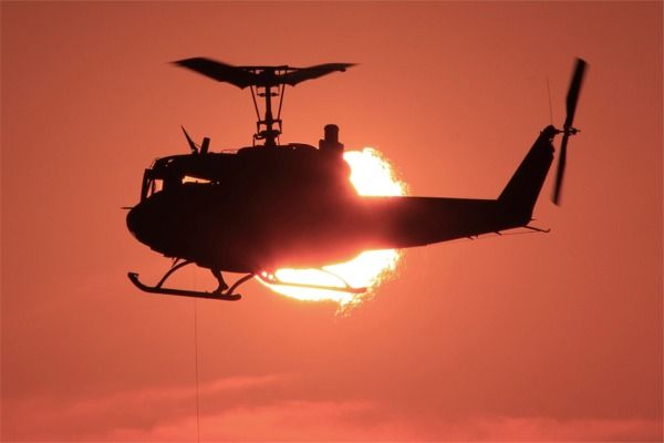 八尾空港ランウエー27エンター夕刻のフォト ウインチ夜間訓練 写真 花のあるネイチャ 風景 夕陽 航空機 野鳥 天体 自然観察 徒然日記 楽天ブログ