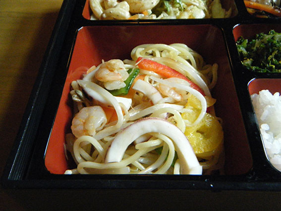 アメリカンステーションの「海鮮焼きそば」-2♪