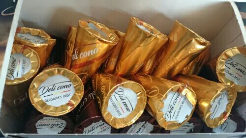 コストコ まるでアイスみたい デリコノ チョコレートコーンズ アイスのようなチョコレートのお菓子 かわいい ベルギー製 Deli Cono Chocolate Cones グラム 30個 コストコenjoy ブログ 楽天ブログ