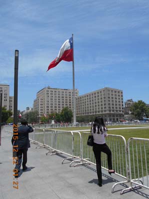 1ﾁﾘ国旗　DSCN2145.JPG