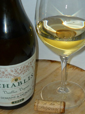 Dm.de Vauroux Chablis V.V 2006 glass.jpg