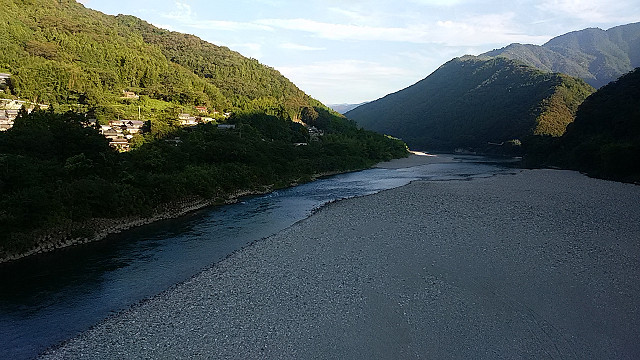 resize0006.jpg