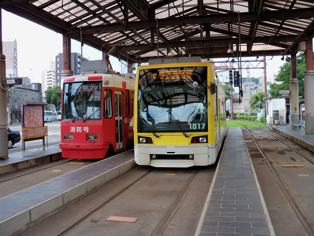 鹿児島市電　鹿児島駅前にて