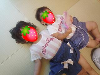 Tシャツ2人.jpg