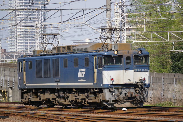 DE10牽引 田端チキ工臨&EF64 1046牽引 鹿島貨物6