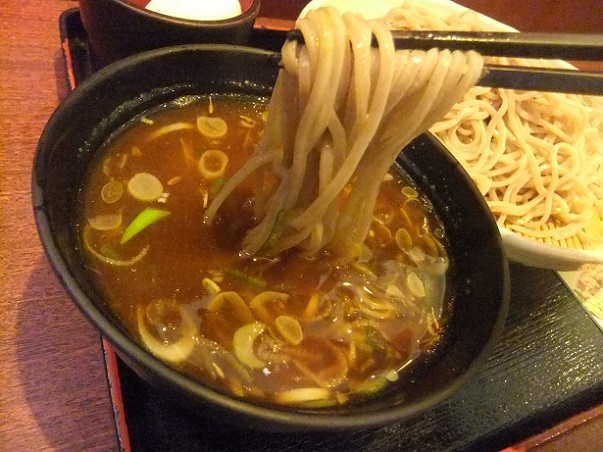 越後そば東京店＠東京駅の蕎麦つけ麺インデラカレー２