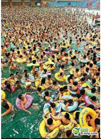 chinapool2.jpg