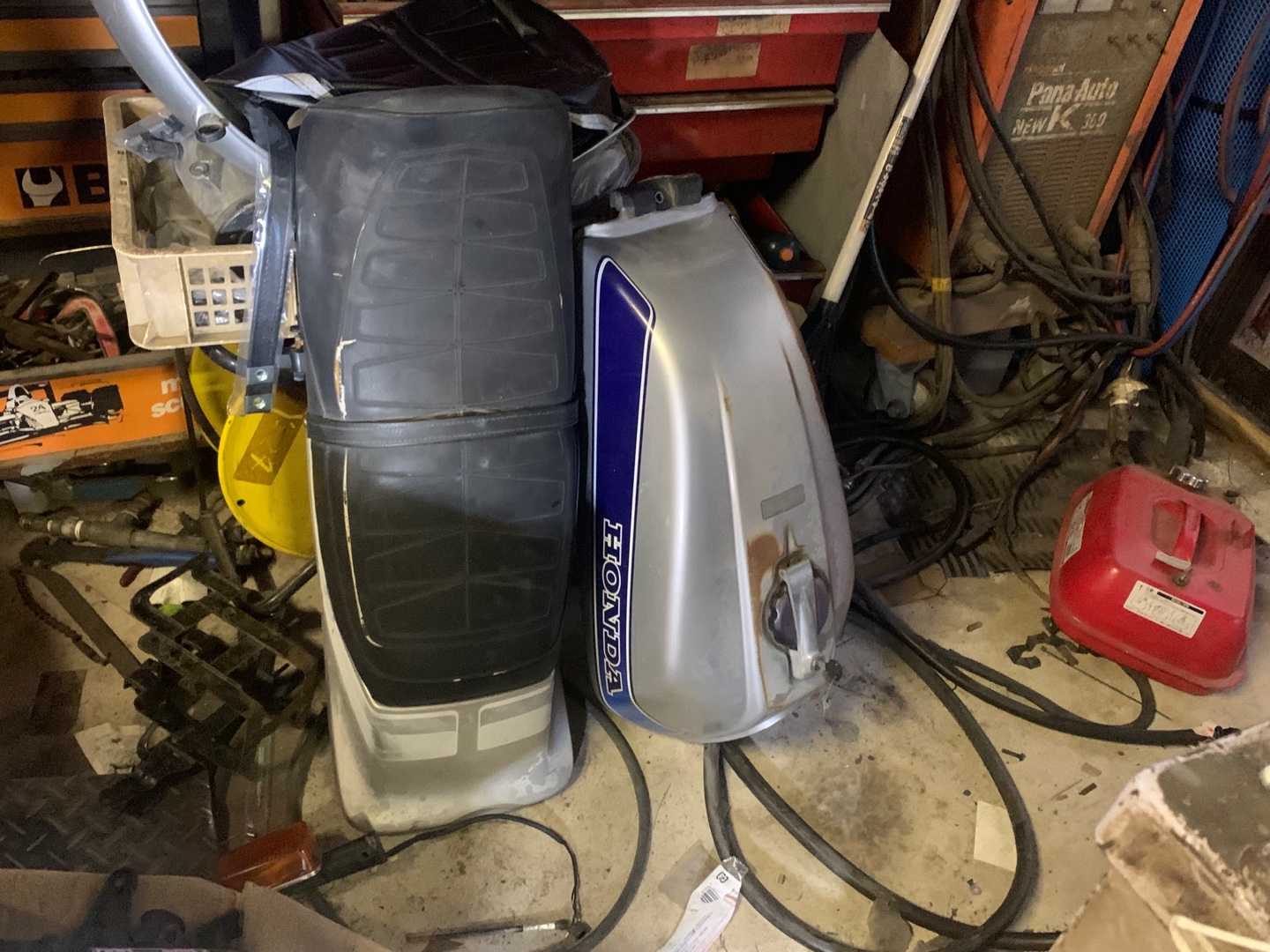 CB750FZ 書付きフレーム レストア用に 【公式通販】