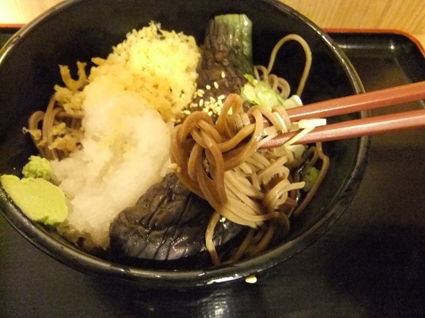 よもだそば銀座店の揚げ茄子おろしそば２