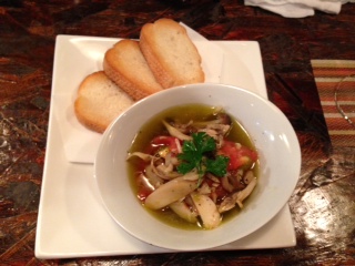 トマトとバケット