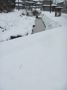 雪１７川.jpg