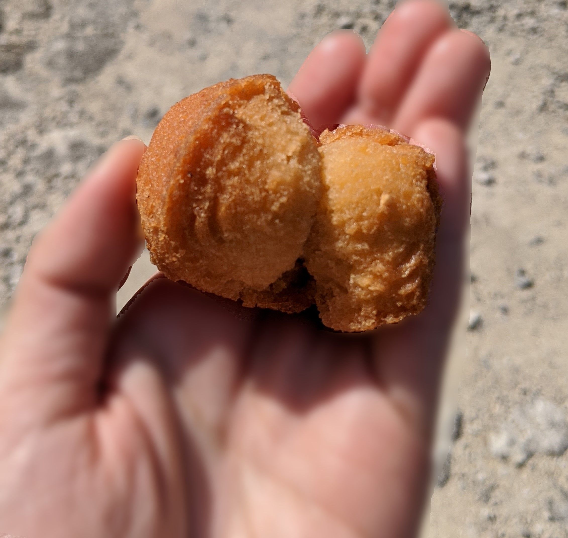 1歳子連れ6泊7日石垣島 小浜島 竹富島旅行 2日目 荷物を預けてさよこのサーターアンダギー Chococco のスイーツ パン倶楽部 ひたすら食い意地 楽天ブログ