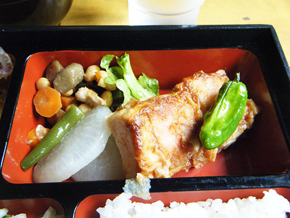 アメリカンステーションの「豆腐ステーキ」♪