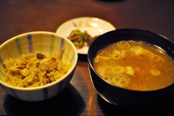 芋煮&ご飯.jpg