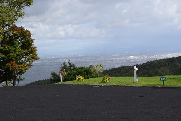 テイネＧＣから、雨で前に出られず