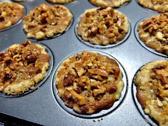 タイニーマフィン Tiny Muffin(Pecan Tarts)