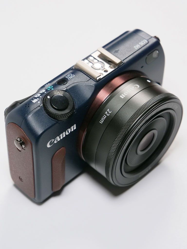 Canon - 【まき様用】canon EOS M2 ベイブルー　本体 CANON EOS M2 ダブルレンズキット [ベイブルー] 価格比較 - 価格.com