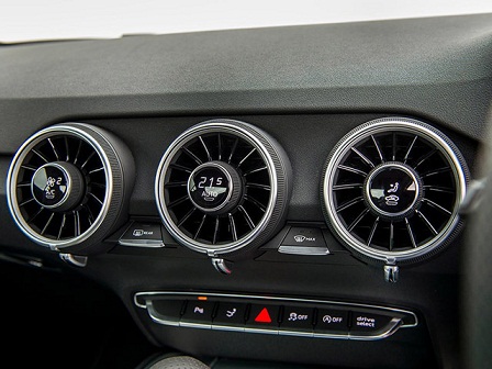 AUDITT06.jpg