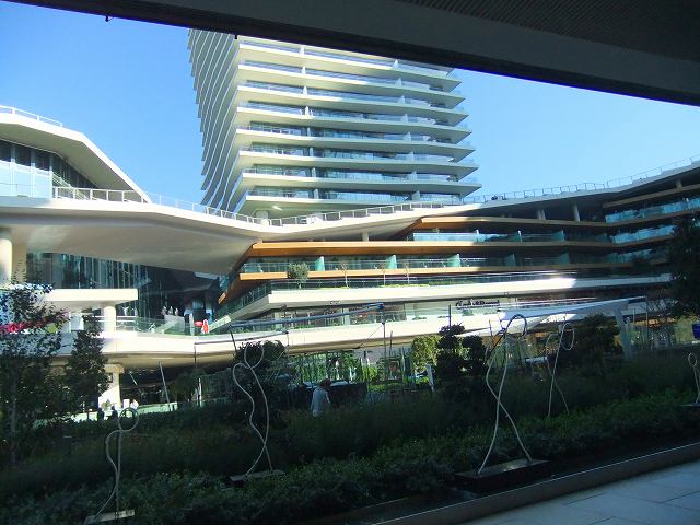 zorlu center2