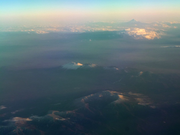 浅間山と富士山