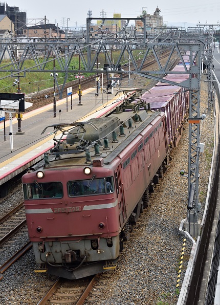 EF81-729 2015.05.20 4071レ.jpg