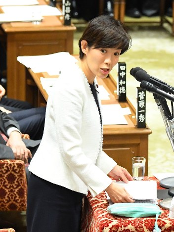 堀内詔子.jpg