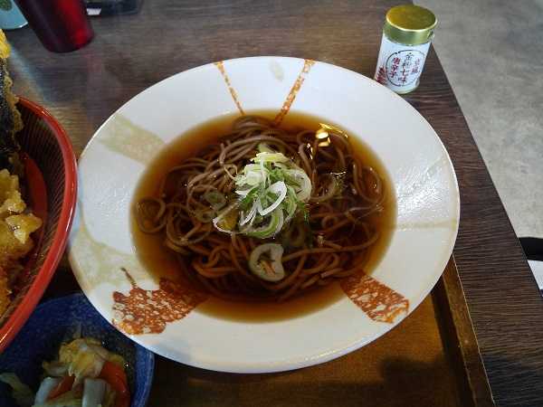 □石濱茶寮 楽＠南千住 で 『大海老開運七福天丼とそば』 | 足立区全店