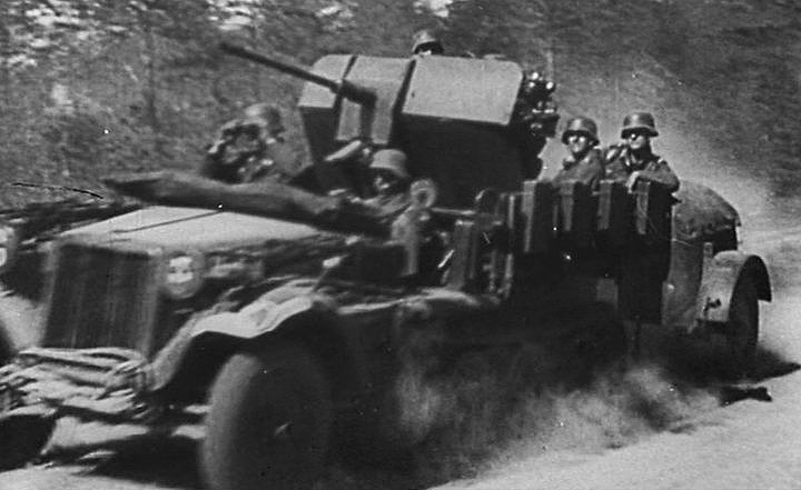 独軍.jpg