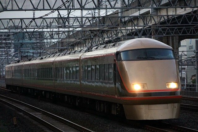 EF64 1031+EF81 97重連カシオペアクルーズ & EF81 95ホキ5