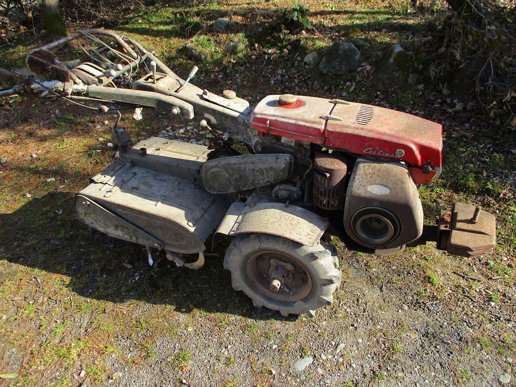 耕運機マメトラ(要修理)