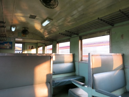 トンブリー駅へ49.jpg