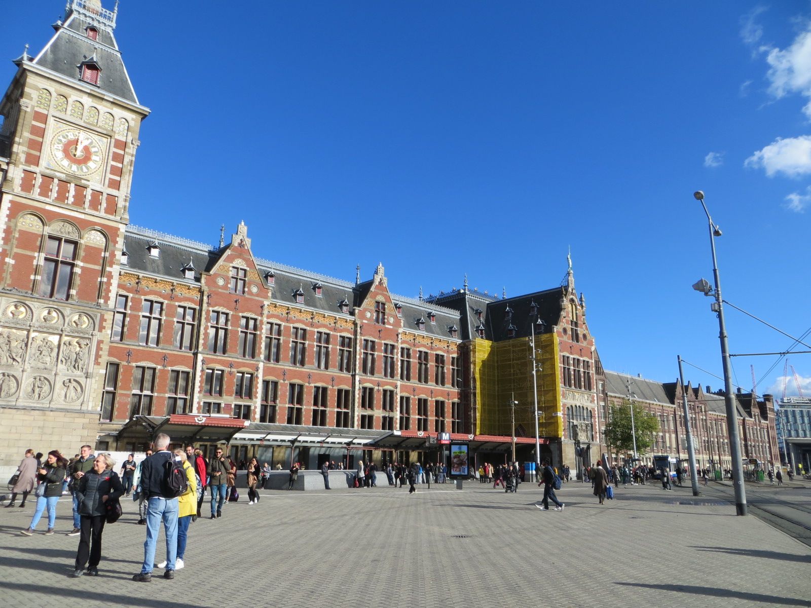 アムステルダム中央駅 Station Amsterdam Centraal アムステルダム国立美術館 Rijksmuseum Amsterdam 東京駅のモデル きらりの旅日記 楽天ブログ