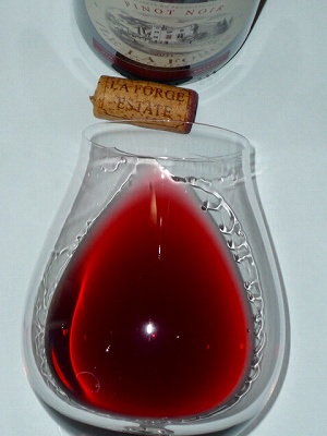 Dm.Paul Mas Ile La Forge PN 2011 glass.jpg