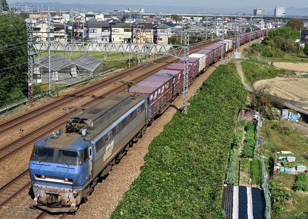 EF200-901 2014.10.30 1083レ　2.jpg