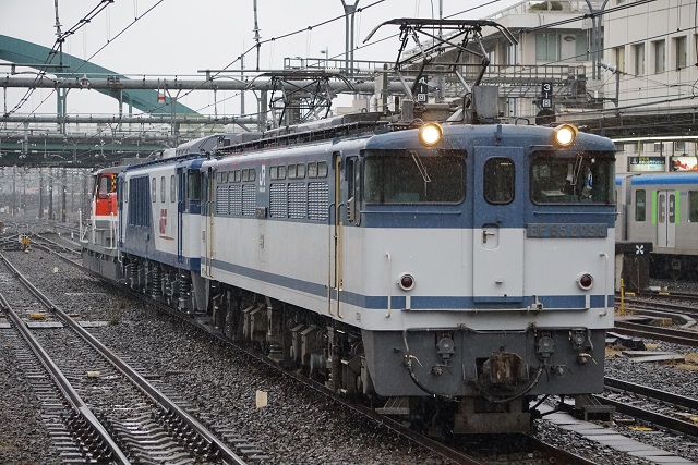 クモヤ143-51 & EF65 2093牽引 DE11 2001+EF64 1018 大宮セ 出場！配給 3重連3