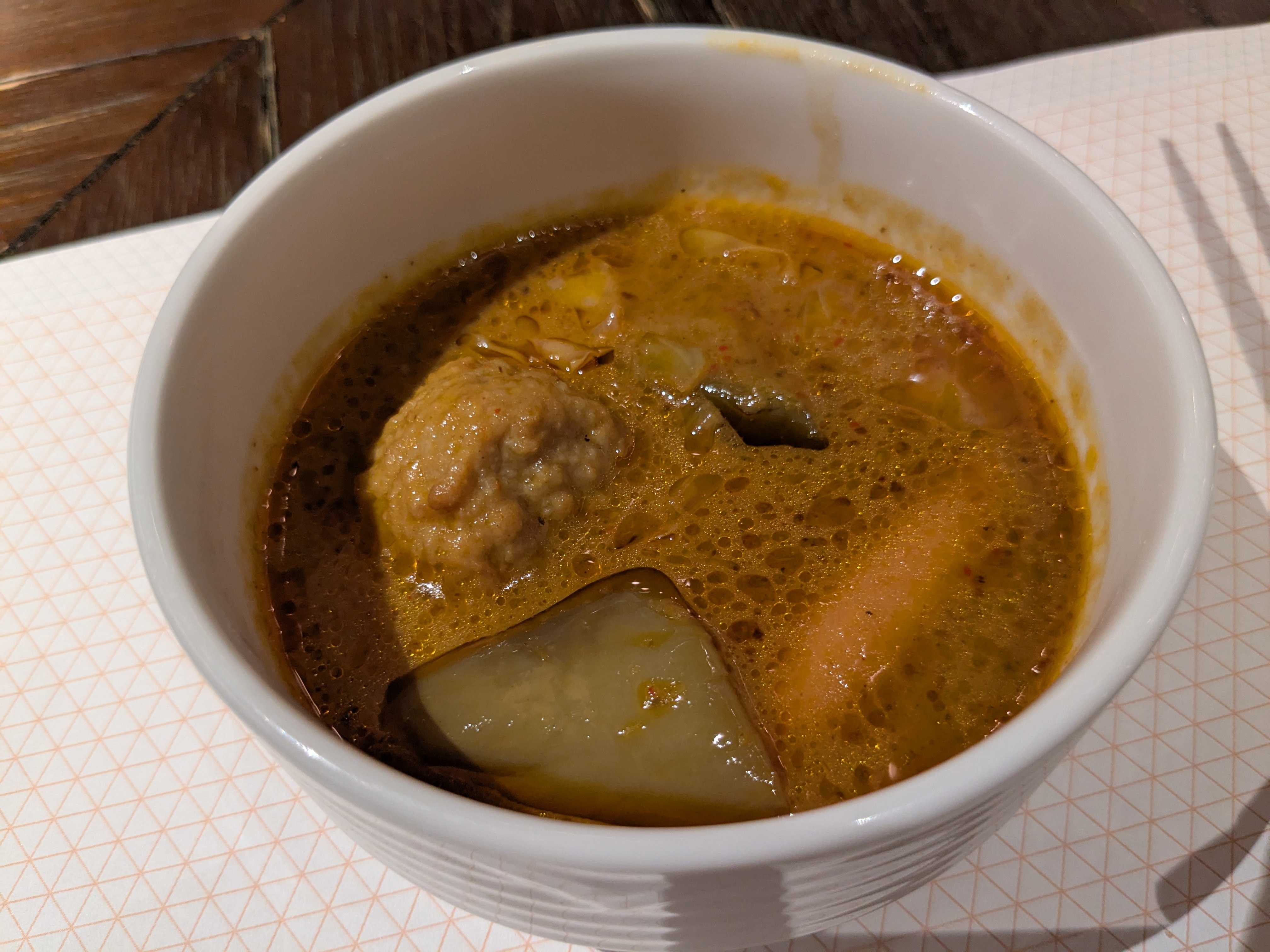 フサキビーチリゾートISHIGAKI BOLD KITCHEN 子連れ夕食 メニュー　マッサマンカレーポトフ