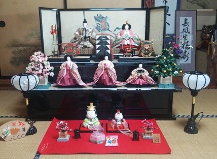 ひな人形２