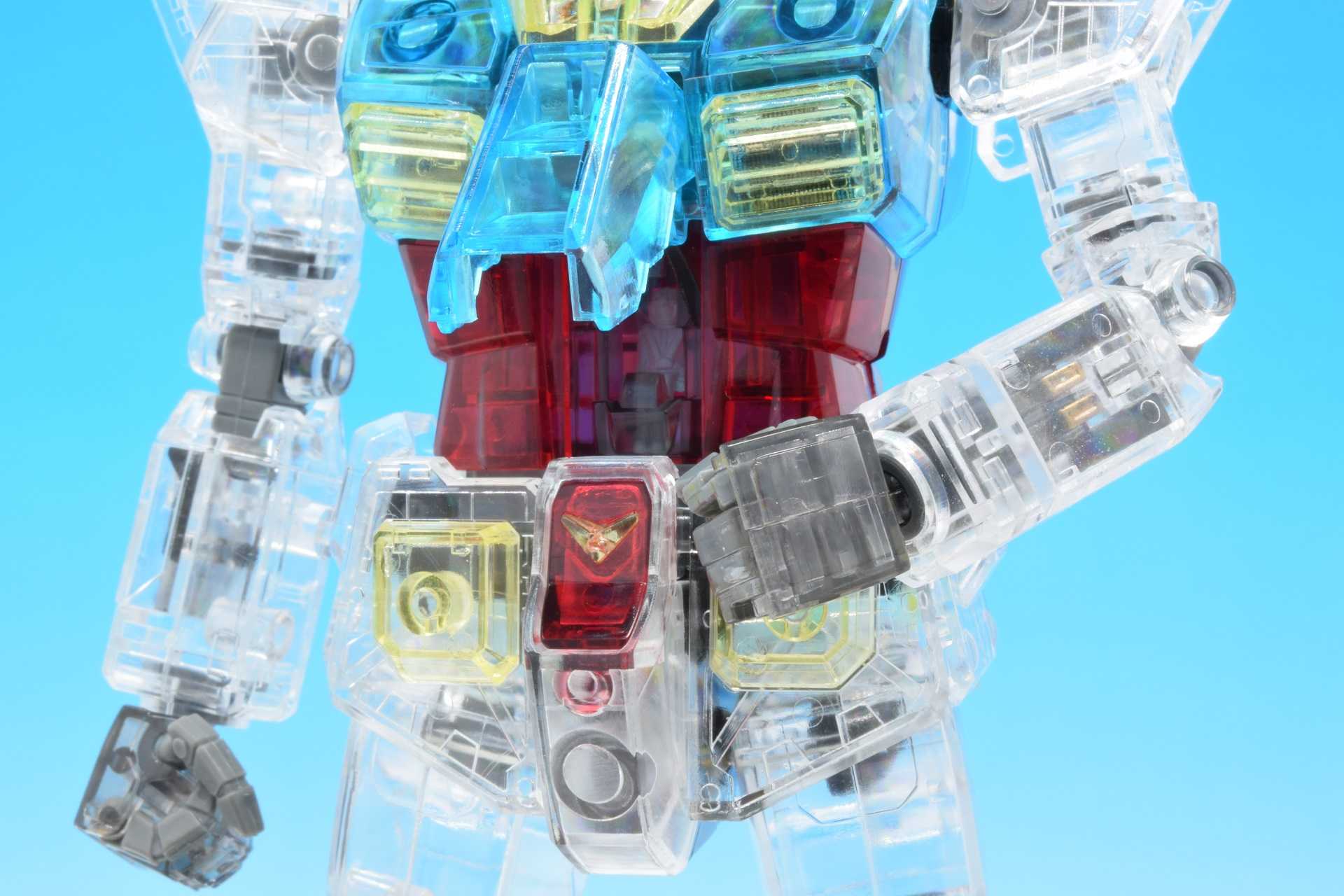 MG RX-78-2 ガンダム クリスタルバージョン バンダイ(未組立