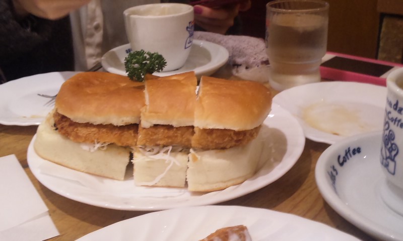 コメダ珈琲店２味噌カツ・サンド.jpg