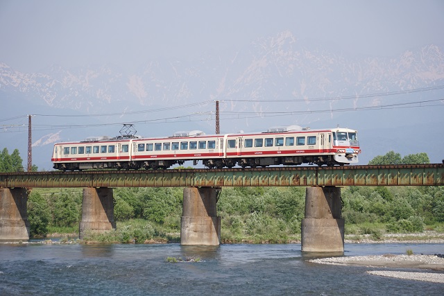 富山地鉄 特急車両 バラエテイ－7