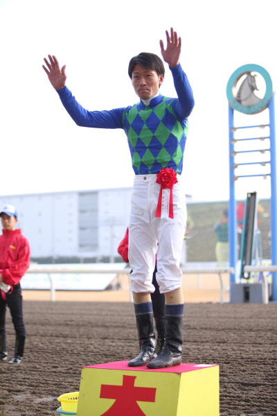 騎手紹介