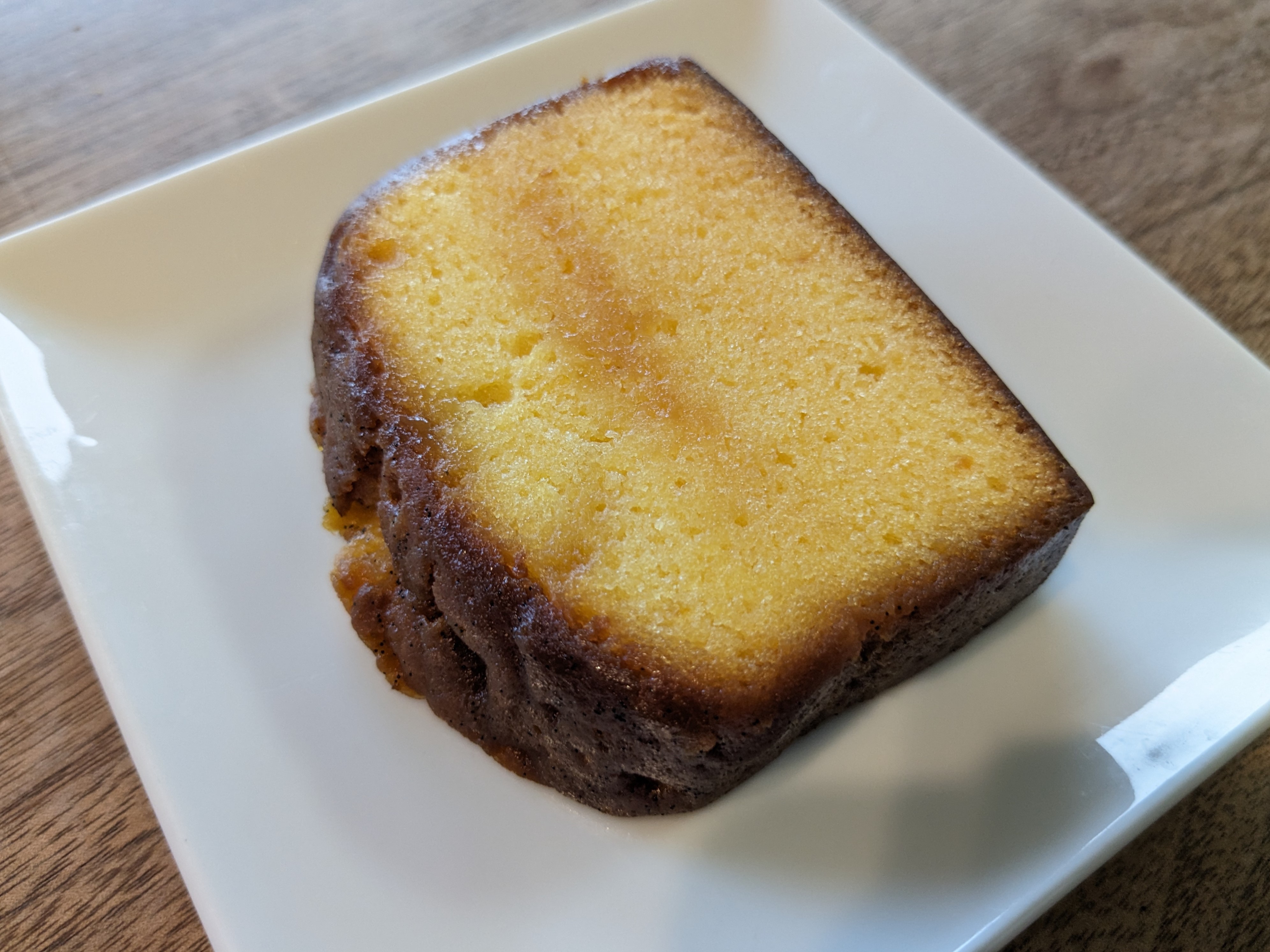 恵比寿駅スイーツ　LESS　RIVA chocolatier　オレンジパウンドケーキ　Orange Pound Cake