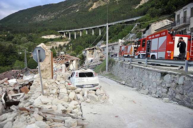 イタリア地震