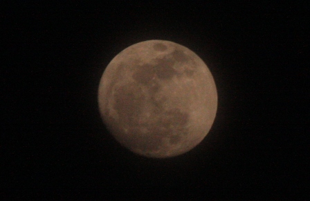 20130224 first full moon 2013 in korea 9 250mm f20 1-50 1837 KST.jpg