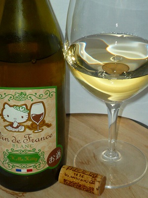 Pardon et Fils Hello Kitty VdF Blanc NV glass.jpg