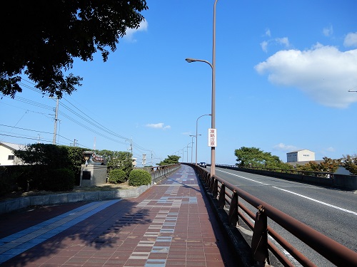 旭川・岡南大橋 (4).JPG