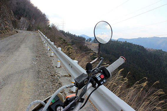 林道「木屋平木沢線」-01♪
